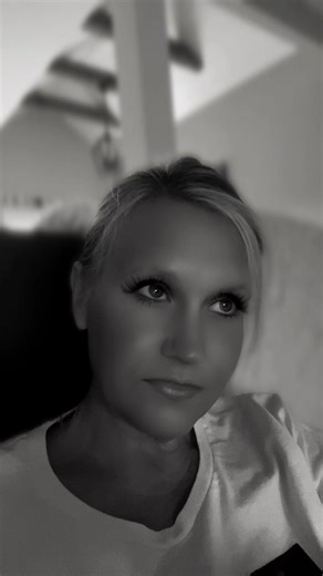 First Five Farms (Gina) Design (@firstfivefarms)’s videos with cardigan - 🥷