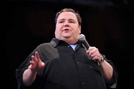Comedian John Pinette found dead in hotel