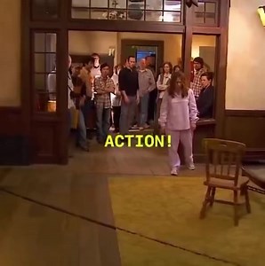 #BehindTheScenes how they shot the dragging scene in 2013's "The Conjuring". 📷HistoryUnd on X #CinemaOnlineMY #TheConjuring | Cinema Online