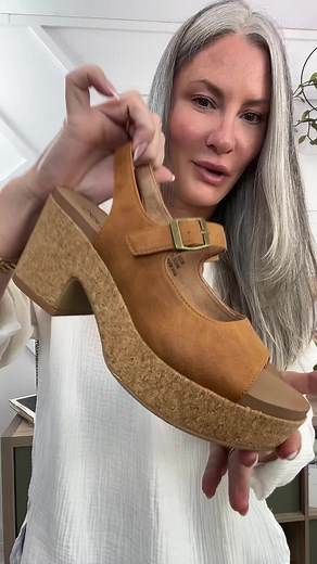 Comfortable Platform Clog Sandals for Boho Vibes