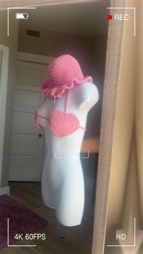 Who doesn’t love a cute bathing suit 😮‍💨🥶 #crochet #crochetersoftiktok #crochetaddiction #imjustagirl #feminineenergy #lovepink #handmade #viral #chicago #girlpower #creative #madewithlove #foryoupage #handcraft #bathingsuit