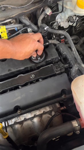 165K views · 3.4K reactions | Una de las fallas mas frecuentes de chevrolet tracker #danielbecerraelmecanico | Daniel Becerra El Mecanico | Facebook