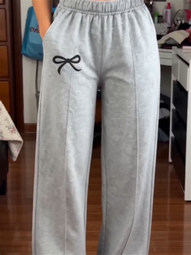 Mujer 03.Pantalones deportivos con estampado para mujer, ideales tanto para el día a día como para hacer deporte, disponibles en gris y negro, confeccionados en un tejido cómodo.polyester womenpants.52#mx #Viral #publicidad #ventaquincenal #mexico #karentorres #popular #Amor #publicidadverificada #SACELADYDiadeMarca #fyppppppppppppppppppppppp #HOTSALE2026 #tiktokshop #fyp #foryou #HotSaleEnTikTokShopMX