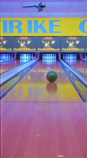 POV: It’s 1988 Friday Night at the Bowling Alley 🎳