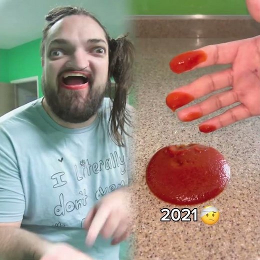 Eating infront of KIDS🤣 #kids #school #teacher