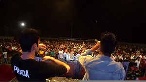 51K views · 77 shares | THIS IS HOW IT GOES DOWN AT SUNBURN CAMPUS, PARUL UNIVERSITY ! SUNBURN Festival Parul University | Progressive Brothers | Facebook