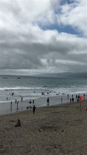 Calm Ocean Moment — Soft Jazz for Focus & Quiet Mind