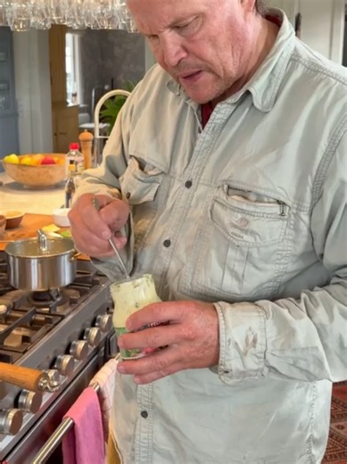 Egenfiskad abborre med remouladsås. Vill ni se mer matlagning från mig? #husmanskost #mat #permorberg