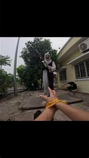 Battle the creepy clown 2