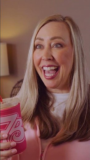 You’re not just a cool mom, you’re a 7 Brew mom 😉💖 #7brew #7brewcoffee #mothersday