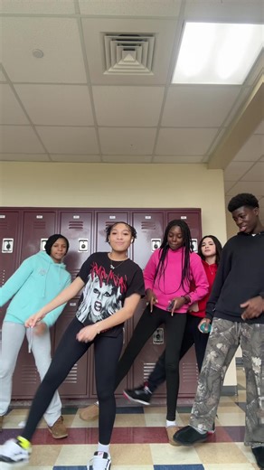 #schoolllltiktokks😊😘😊 #tiktokdance2026 #fypシ゚viral #fypシ゚viral | dance
