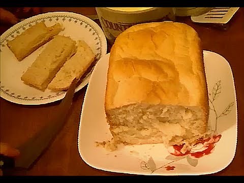 A Review of the Regal KitchenPro Breadmaker Model #K6725 and Making a Loaf of Basic White Bread