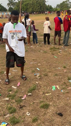 obinna little man 123🇳🇬🇭🇰 (@obinna.little.man2)’s videos with Chop Life - Flavour & Phyno