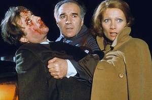 🇩🇪🎬 Tuer pour être libre d’aimer. "Les noces rouges", un film de Claude Chabrol avec Stéphane Audran et Michel Piccoli. Un portrait de deux amants, prêts à tout pour vivre leur relation, à découvrir sur notre site jusqu’au 16 février ➡️ bit.ly/LesNocesRouges | Arte Cinema