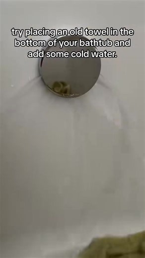 Today we are back and I have teamed up with Affinity water again to share with you our top 4 water saving tips to grow the best garden and houseplants possible. Water is arguably the most part of-001 | Elizabeth Fuller