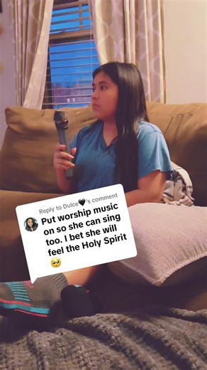 Janelle's Stunning Cover of Ocean's Song