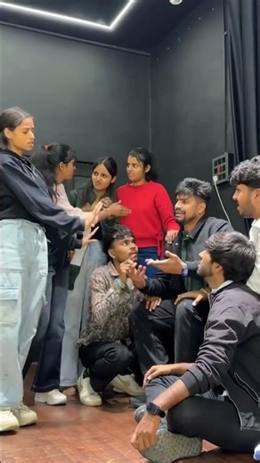 Nautanki dekh raha ho 😆😁😅...#dance #likeforlike #trending #song #shorts #youtube #subscribers #plz