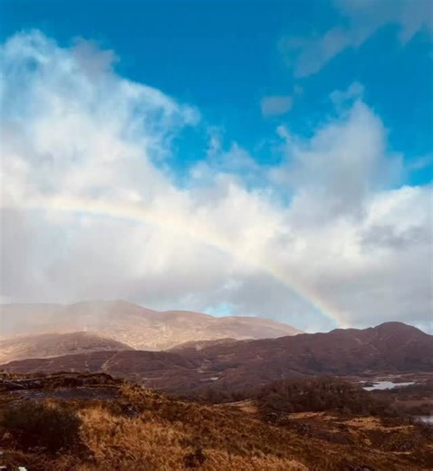 Ladies View, The Lakes of Killarney. Just wow 🤩 #killarney #ireland #beautifuldestinations | Echoes Of Erin