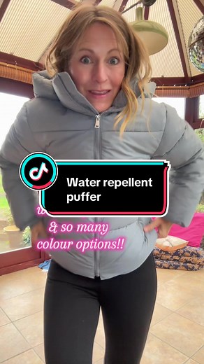 Cosy water repellent and a great colour choice!! Love this @PUFFIT.UK #pufferjacket #tiktokmademebuyit #blackfriday #cosyseason #dealdrops