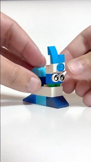 Alien Slug or Royal Snail?| Lego Classic Easy Build