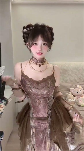 Ancient Ruins Wind Dance: Mesmerizing Traditional Chinese Performance