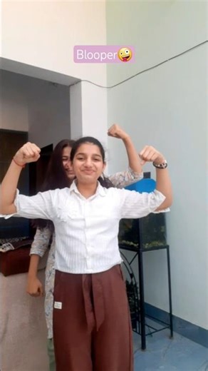 US CORE:)🤪🤚 #viral #comedy #ytshorts #funny #viralmusic #bigguy #trend #bloopers #sister #bonding