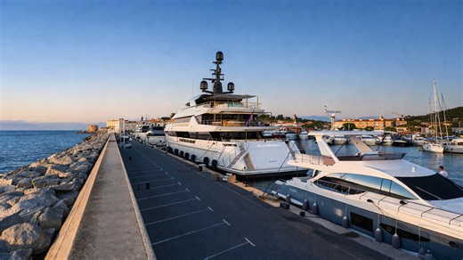 Saint Tropez port France evening walk Riviera (4K)