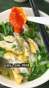 How to Eat Vietnamese Chicken Noodle Soup (Phở Gà) Like a Local! 🍜🇻🇳