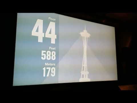 Incredibly fast elevator at Willis Tower | Chicago | USA 🇺🇸 | 2019