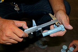 Best Vernier Caliper Reviews: Guide & Top 10 Picks in 2025