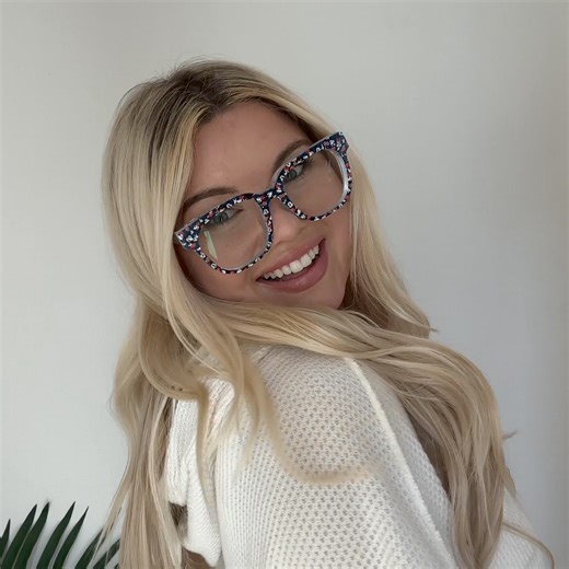 125K views · 932 reactions | "Who knew glasses could be so versatile?"  100,000+ 5-star reviews  Base frames start at $54 with code NEWPAIR ✨ Top frames start at $25 ✅ Satisfaction guaranteed | Pair Eyewear | Facebook
