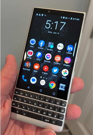 BlackBerry KEY2 Design Review and Preferences