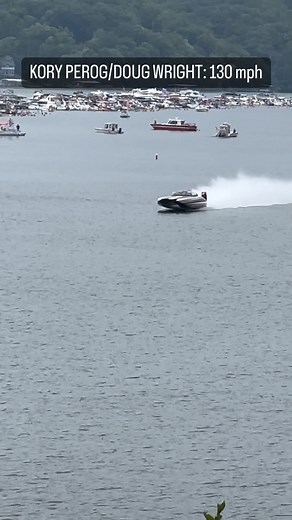 Kory Perog Doug Wright: 130 mph @dougwrightpowerboats @mercuryracing @loto_shootout | Speedboat Magazine