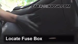 Interior Fuse Check: 2001 BMW 330Ci 3.0L 6 Cyl. Convertible