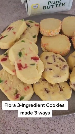 3-Ingredient cookies made 3 ways using Flora Plant Butter. Flora Plant butter is filled with the goodness of plant oils #easyfloracookies #fyp #fypシ #fypage #cookierecipe #easyrecipe #cookies #foodtiktok #foodtok #capetownfoodie #capetownsouthafrica #mzansitiktok #tiktoksa #capetowntiktok #foryou #foryoupage #cookietok
