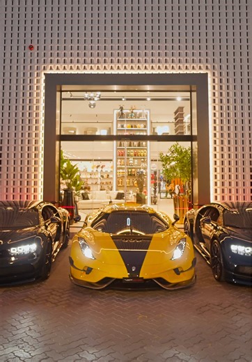 Elevate Your Space with VIP Home Gallery Decor