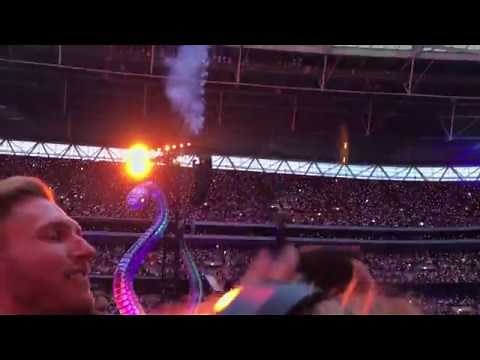 Taylor Swift - Shake it off (live) Wembley Stadium Tour 2018