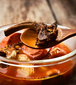 Health Benefits Of Bone Broth And Its Side Effects