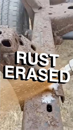 Sandblasting Rust Off Metal 😮 #Shorts #Sandblasting #RustRemoval #Satisfying #TheClipRoom