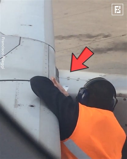 34K views · 489 reactions | Fixing A Plane Using Duct Tape ✈️ | Fossbytes | Facebook