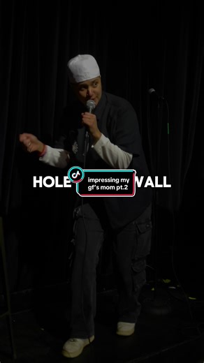 i really hope she’s impressed… #lgbtq #lgbt #standupcomedian #standupcomedy #standupcomedy #wlw #lesbiancomedy #lesbian #queer #queercomedian