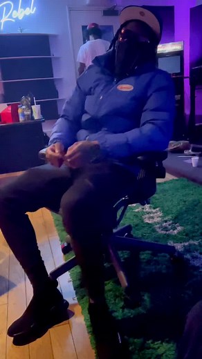 Me n bando coming for u #ofb #izzpot #bandokay #switchotr