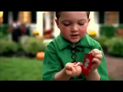 Happy Halloween: Trick or Treating - KitKat TV Commercial