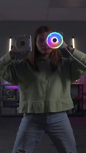 Yok and our new SWAFAN-EX. Magnetic Force Design 🛒: Scan Computers UK : https://bit.ly/3RHYYbl 🛒: Novatech Ltd : https://bit.ly/3S8fUrR #thermaltake #thermaltake_de #rgb #fan #swafanex #rgbsetup #pchardware #pcmodding #rgblighting #pcgaming #gaming #pcmr #gamingpc #customsetup #aircooling #design #gamingcommunity #pcmasterrace #rainbow #magnets | Thermaltake UK