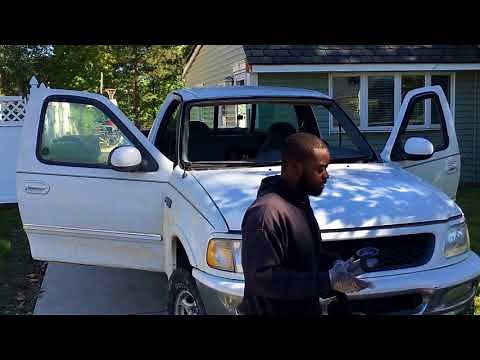 2000 Ford F-150. Windshield Replacement NJ. NJ Auto Glass.