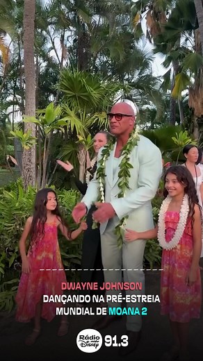 Dwayne Johnson brilha na pré-estreia de Moana 2