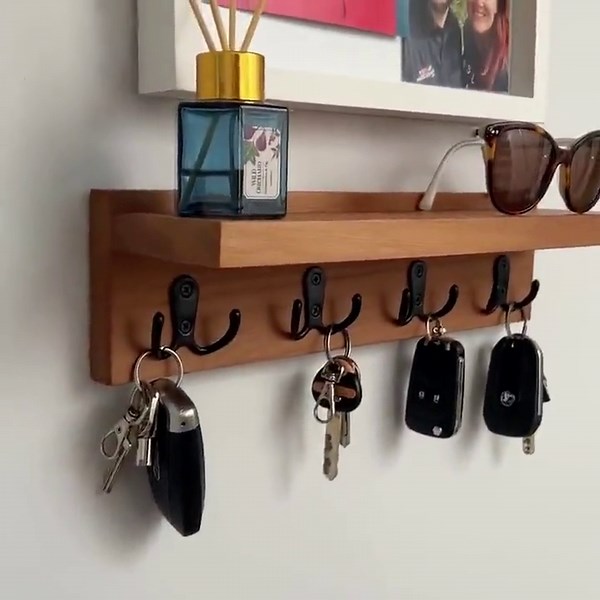 Canadian Cedar Waxed Key Holder and Shelf - Etsy