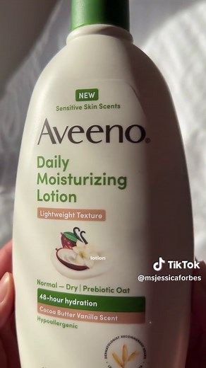 #AD For all the people with sensitive skin, @Aveeno released their new Sensitive Skin Scents Daily Moisturizing Body Wash & Lotion, Cocoa Butter Vanilla Scent! It’s proven to be gentle on sensitive skin, leaving it soft & hydrated. You can get these products at @target. #aveeno #aveenopartner #lotion #bodywash