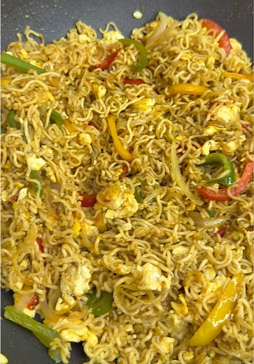 Nouille chinoise repa de la flemme recette facile simple et rapide #pourtoi #tiktokfood #easyrecipe #viralvideotiktok #cook