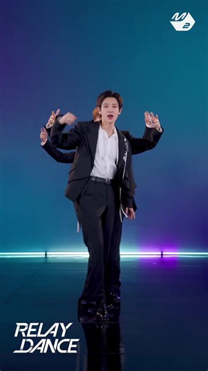 ke YT rii🙏🫶 [Relay Dance] EXO - Crown (4K) youtu.be/RrloUOv9FB8 #exo #엑소 #weareoneexo